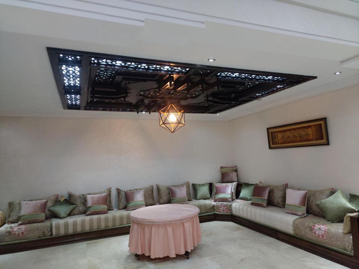 La Corniche Etage 2 Apartamento *
