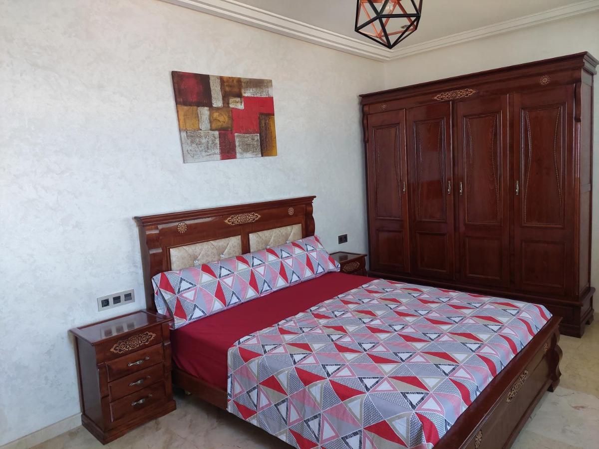 La Corniche Etage 2 *